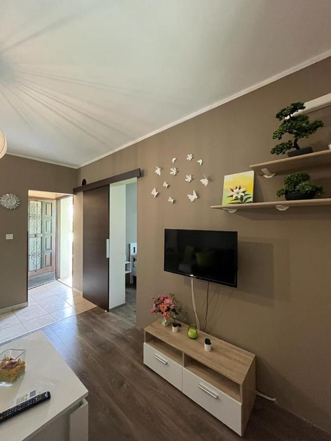 Pomerino Apartmans Extérieur photo