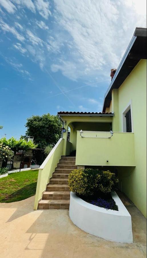 Pomerino Apartmans Extérieur photo