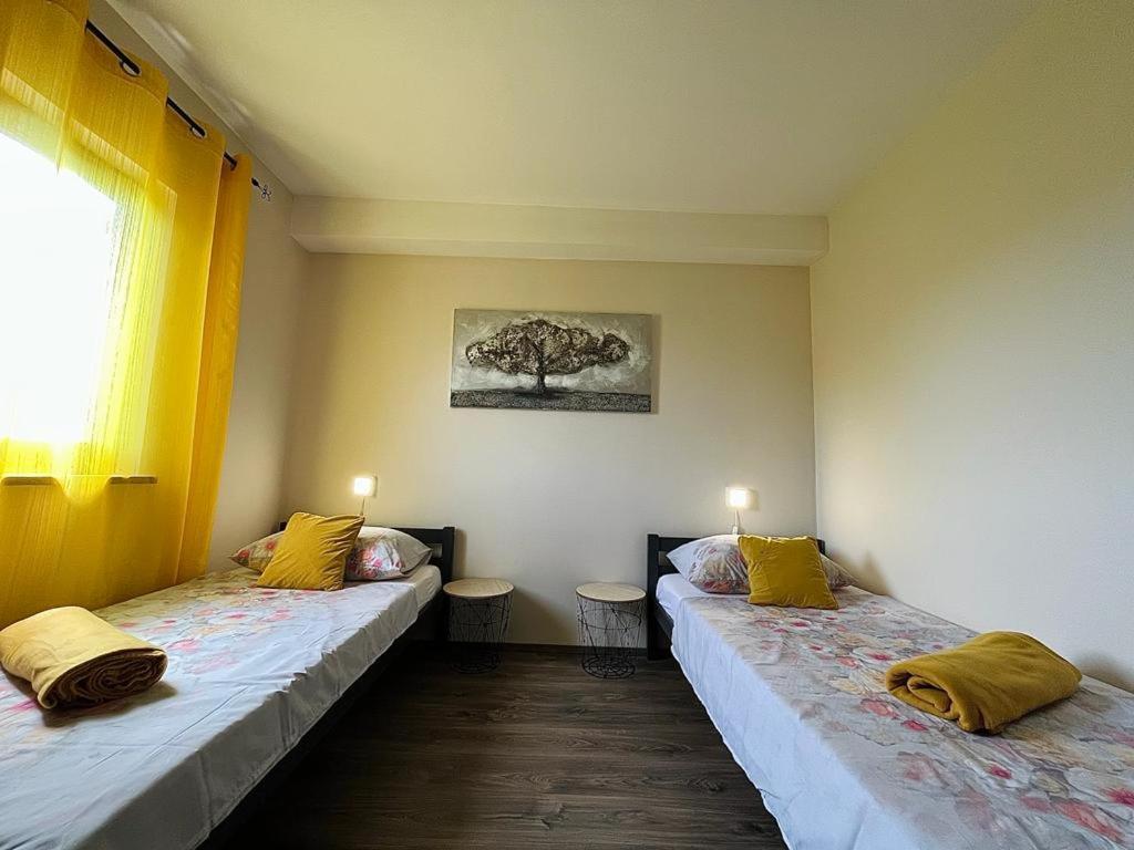 Pomerino Apartmans Extérieur photo