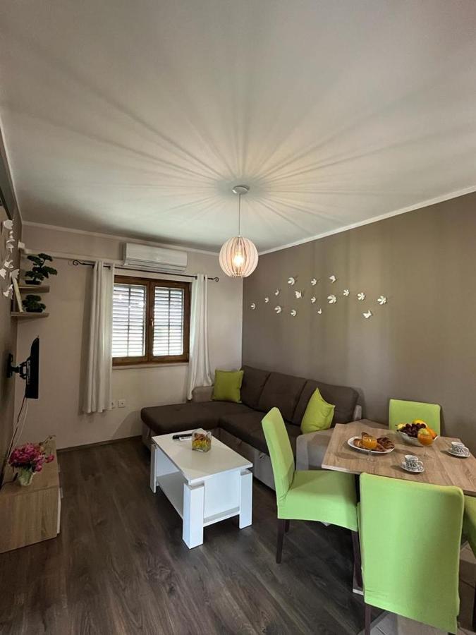 Pomerino Apartmans Extérieur photo