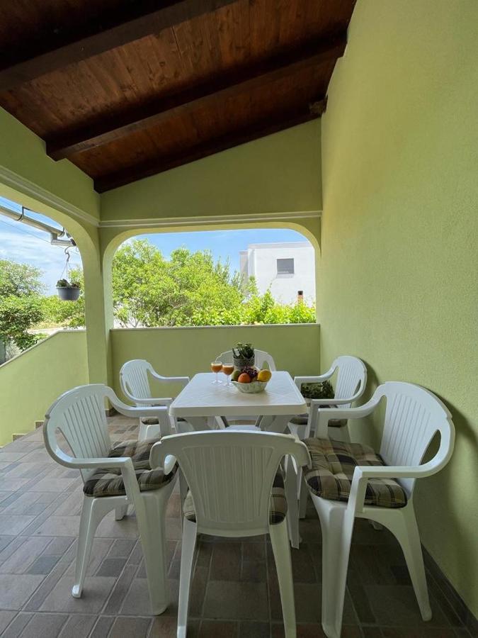 Pomerino Apartmans Extérieur photo